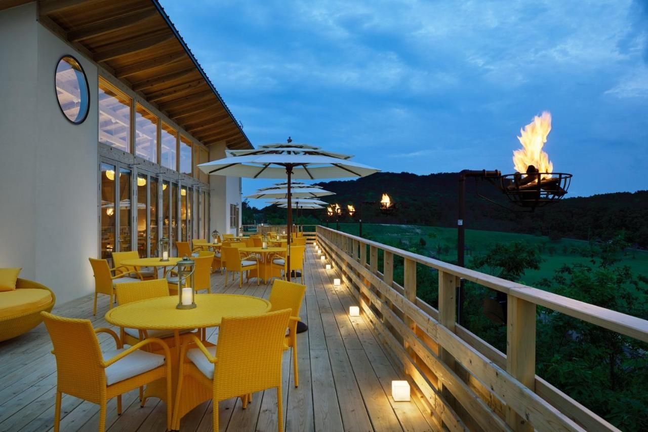 Hotel Grand Chariot Hokutoshichisei 135° Awaji Exterior foto